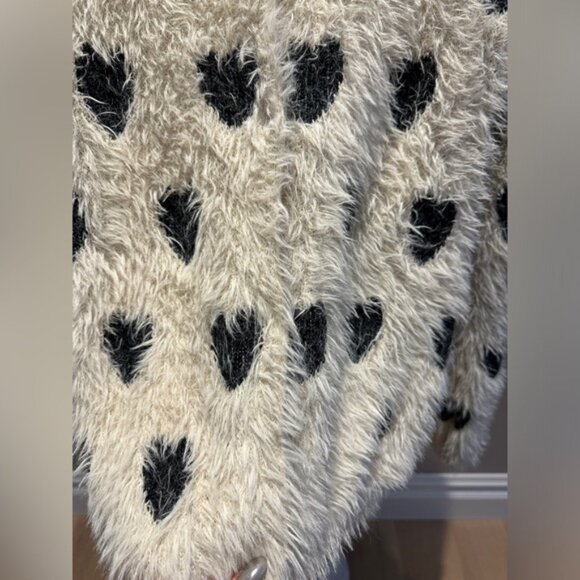 Molly Bracken Fuzzy Heart Cardigan – (Fits S-M) - Picture 5 of 6